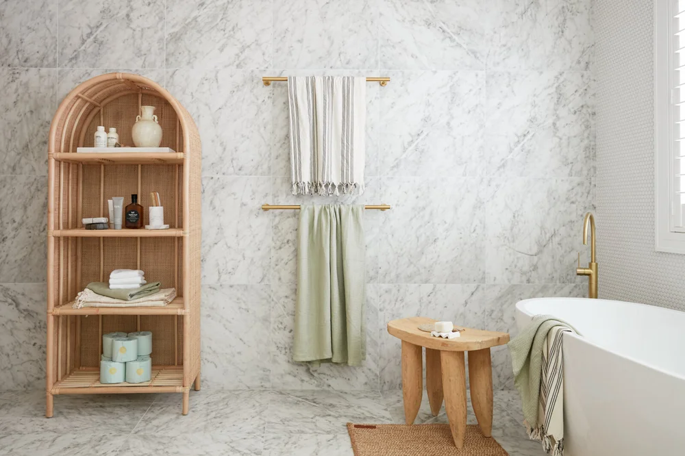 7 Rekomendasi Keramik Kamar Mandi Rumah Mewah