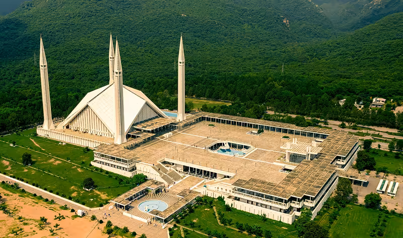 Ini Dia Struktur Atap Masjid Selain Kubah yang Unik